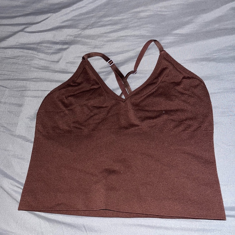 women’s crop tank top